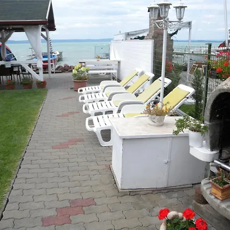 In Balaton 19799 Апартаменты